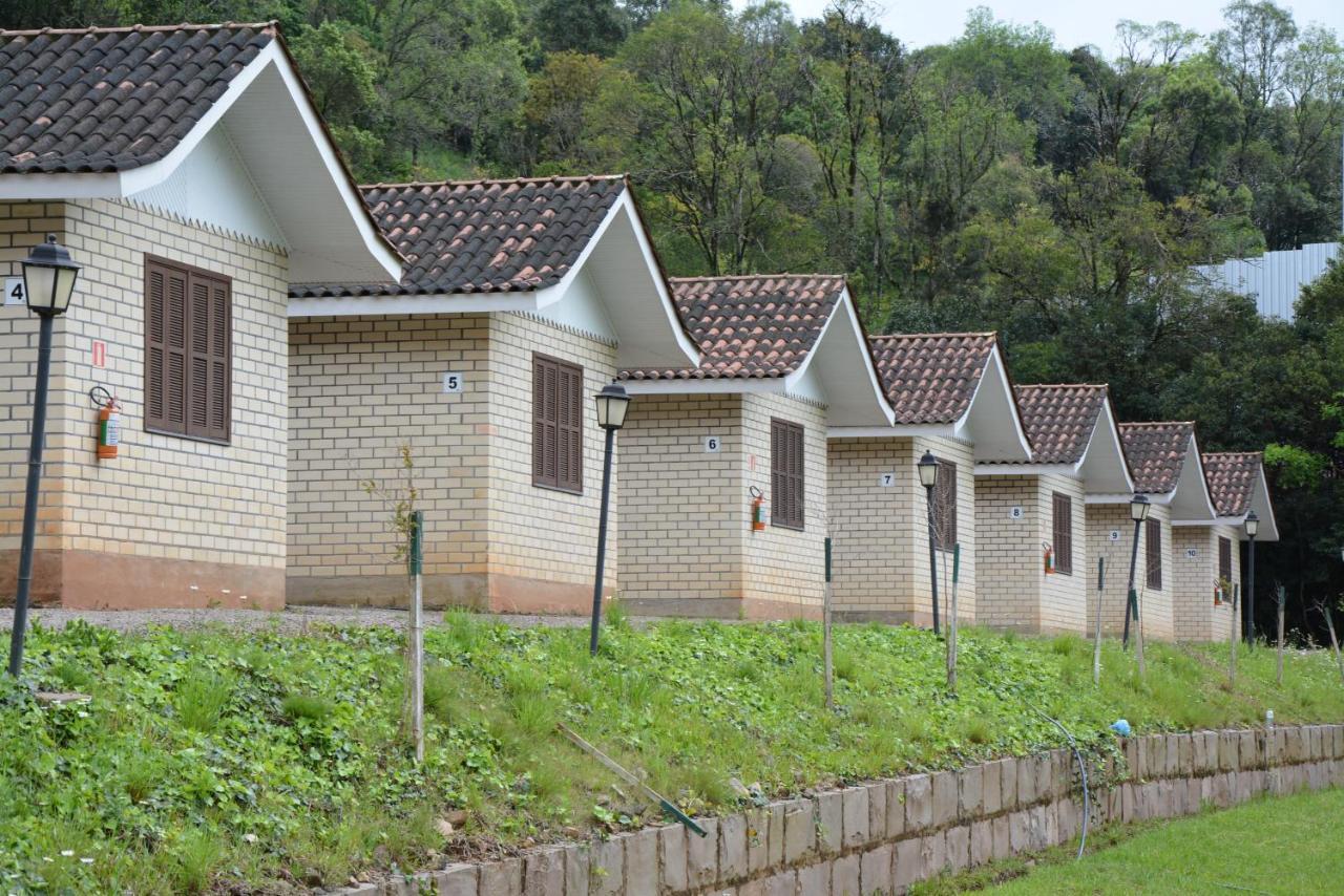Pousada Parque Das Pitangueiras Flores da Cunha Dış mekan fotoğraf